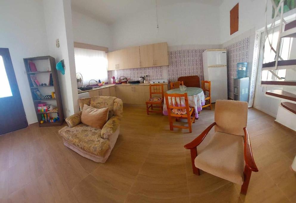 Arsinoe Guest House Famagusta  Exterior foto
